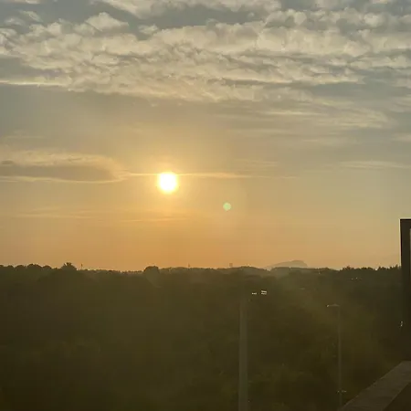 T2 équipé, Grande Terrasse Et Parking Appartamento *